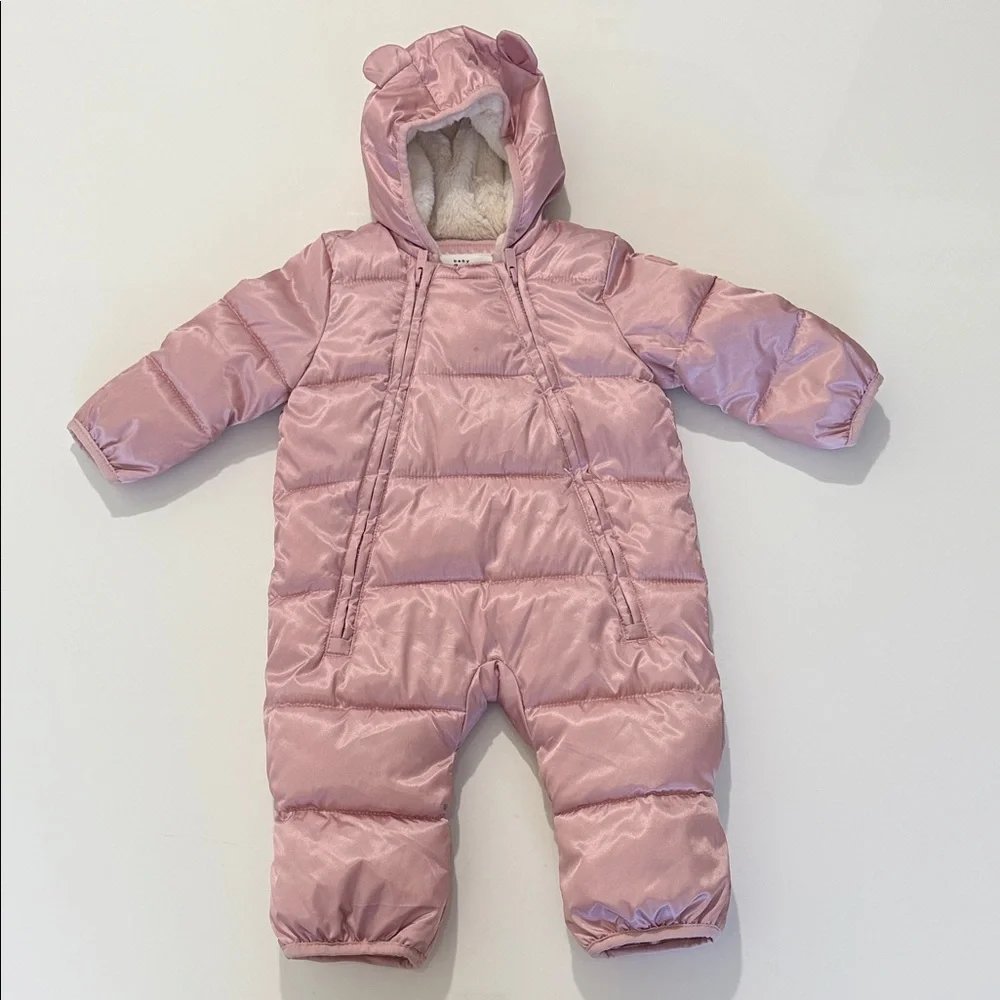 Baby GAP Pink Puffer Baby One-Piece Snowsuit with Hood 3-6 M